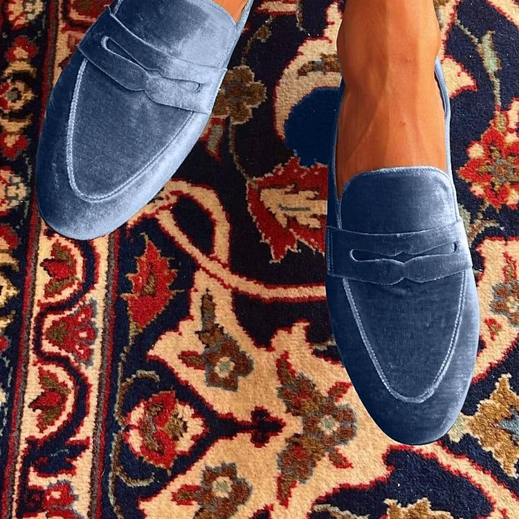 Women's Timeless Velvet Loafer
