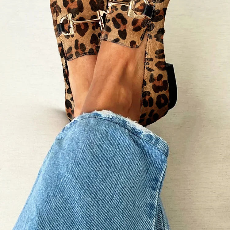 Women's Elegant Dress Shoes with Sophisticated Pattern and Discreet