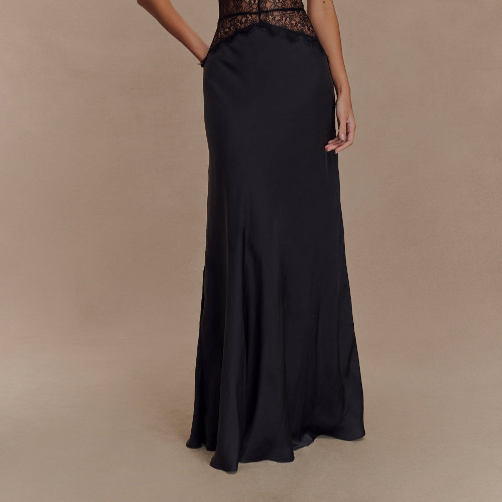Women's Elegant Deep V Silk Satin Maxi Dress with Stylish Halterneck