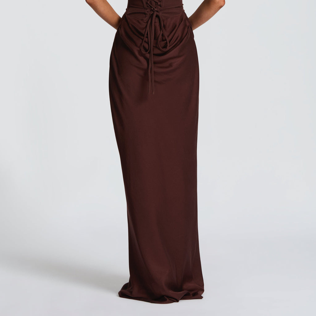 Hourglass Maxi Dress — Sculpted Silhouette, Effortless Style