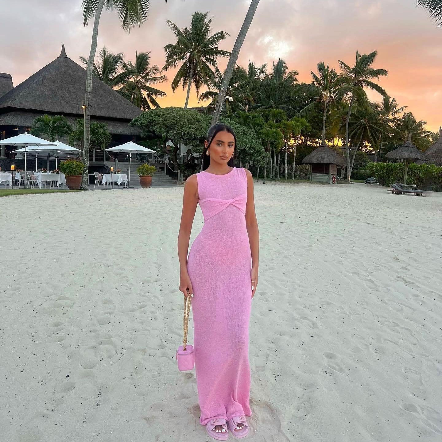 Women's Sleek, Radiant Glow Dress