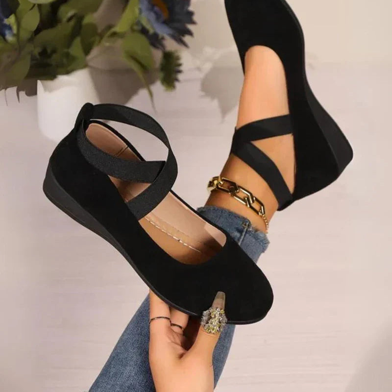 Ravisa | Timeless, Sophisticated Footwear