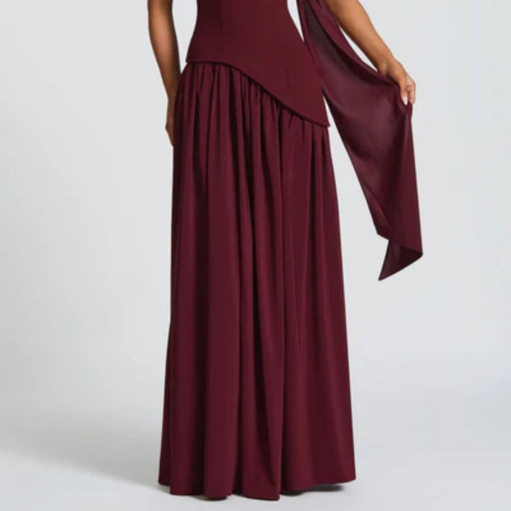 Women's Elegant Maliyah Maxi Dress - Cherry Red for a Stylish Look