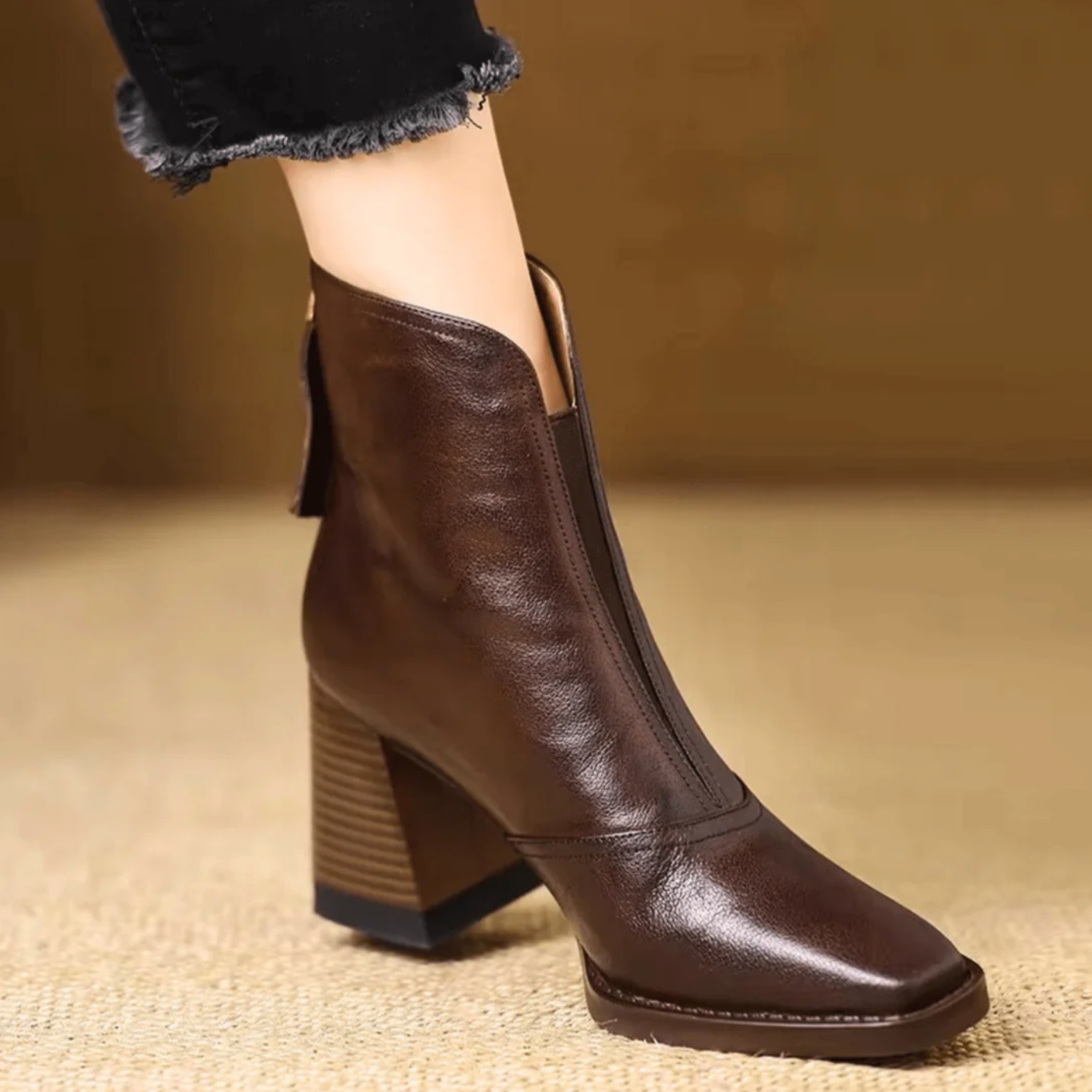 Célia Leather Boots — Timeless Style, Premium Leather Craftsmanship
