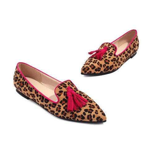 Women's Elegant Pointed-Toe Loafers with Red Tassels