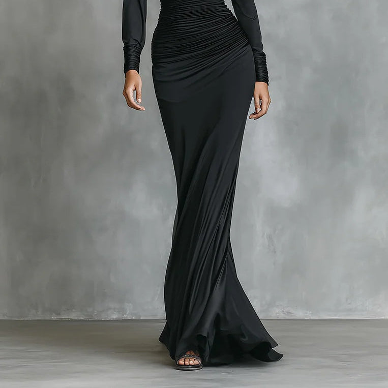 Women's Elegant Long Mermaid Evening Gown in Black Satin with