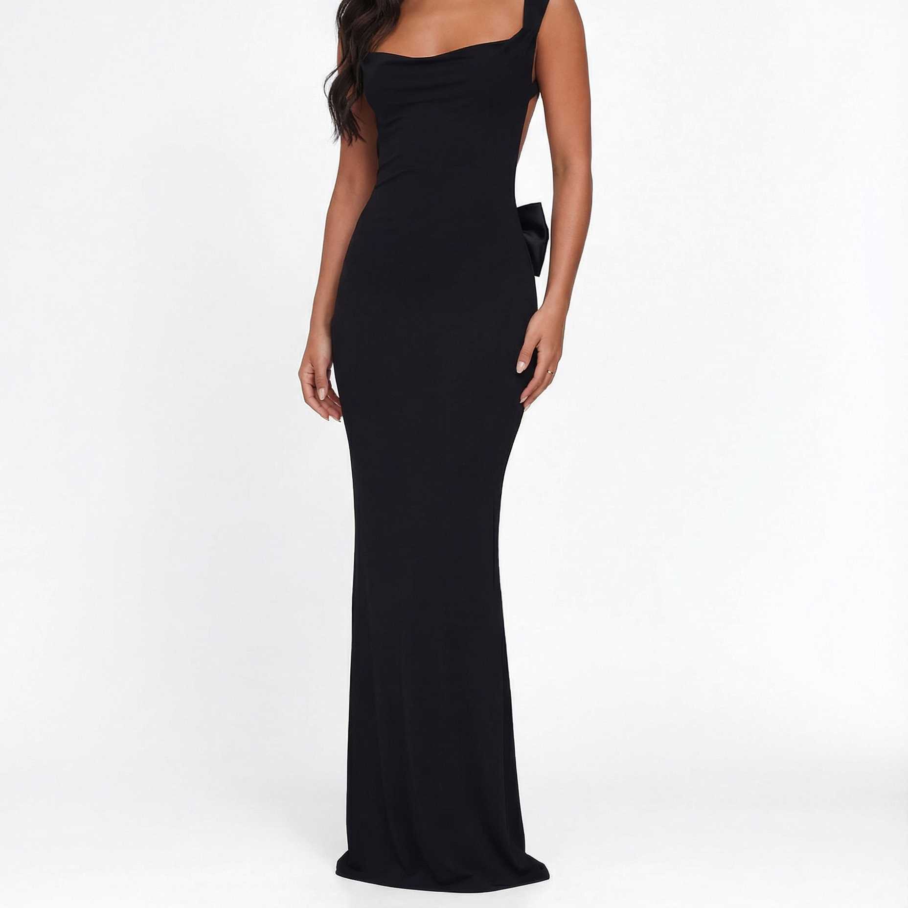Women's Backless Maxi Dress – Sleek, Showstopping Style