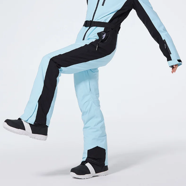 Women's One-Piece Ski Suit for Winter Sports – Cozy, Durable Outerwear