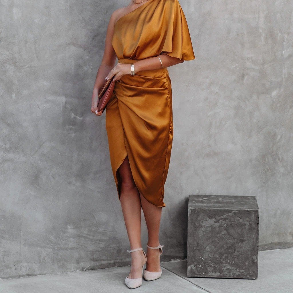 Women's Exquisite One-Shoulder Dress