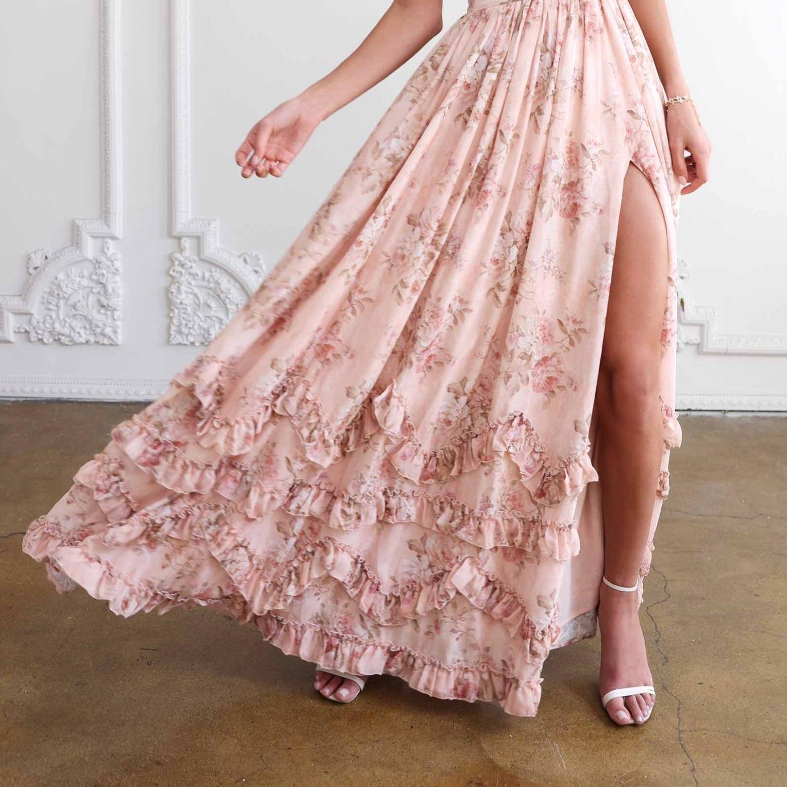 Women's Maxi Flared Dress with Floral Ruffles for an Elegant Style