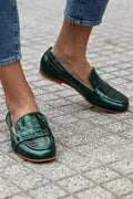 Women's Lux Crocodile-Effect Leather Loafer - Sleek Slip-On