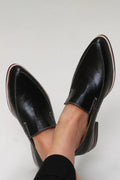 Women's Elegant Minimalist Loafers - Sleek, Everyday Essential